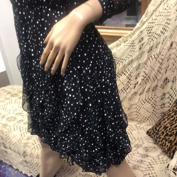 VINTAGE BLACK WITH WHITE POLKA DOT DRESS WITH RUFFLES ON SKIRT ADORABLE SIZE 8 - Picture 9 of 16